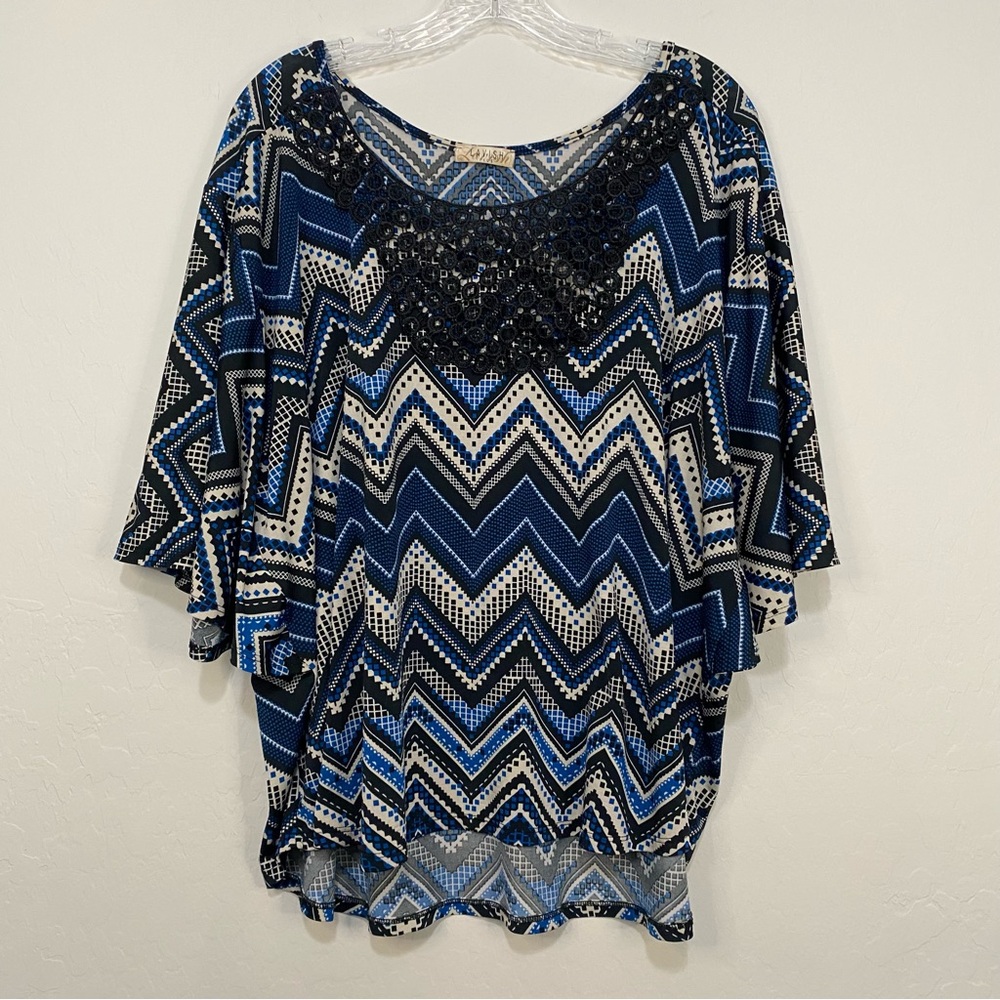 LAVISH Blouse Geometric Pattern Embroidered Neckline Blue Black Plus Size 2X